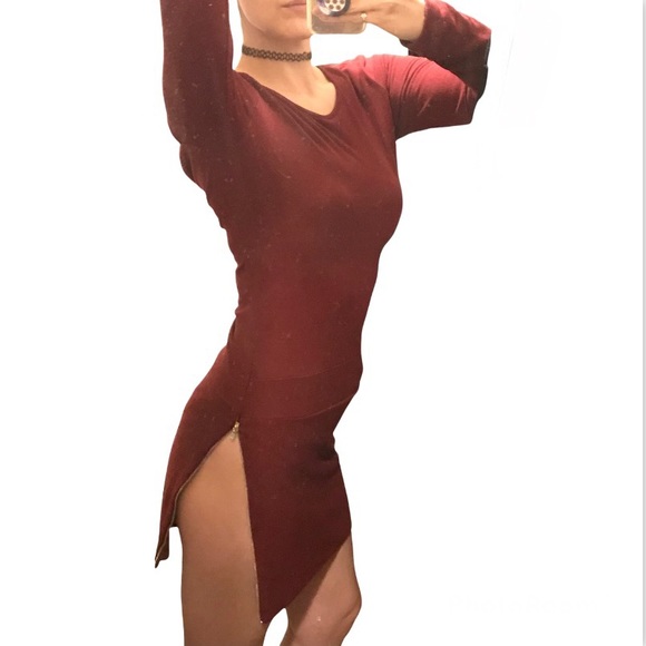 Double Zero Dresses & Skirts - DOUBLE ZERO gold zippers body con open back drop waist dress black cherry S